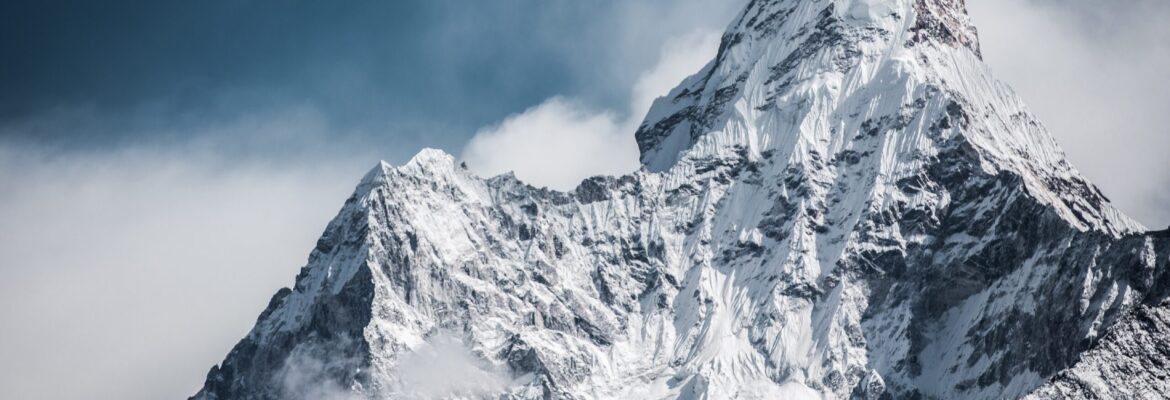 Magnificent Himalayan Treks & Expedition